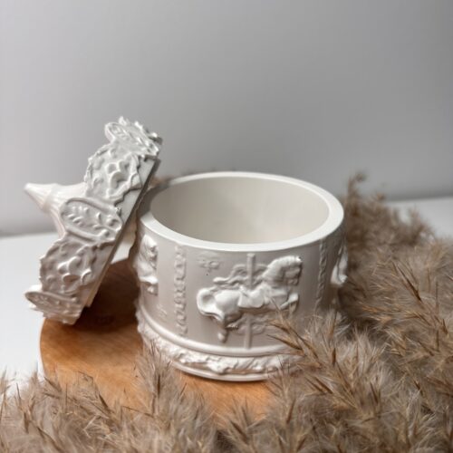 Pot de rangement caroussel